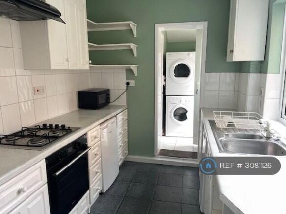 Kitchen / Utility