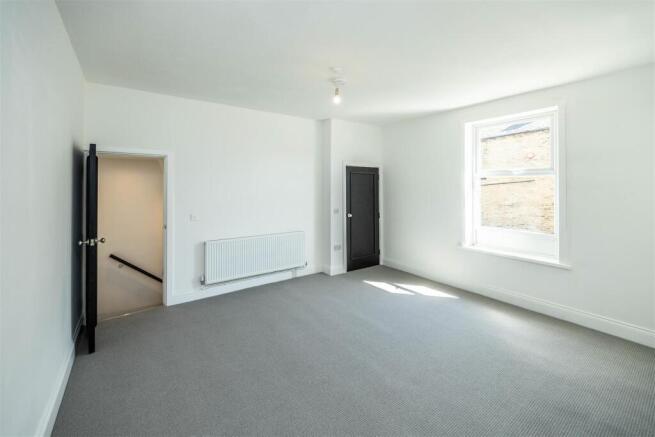 3 bed End of Terrace for sale Image 4