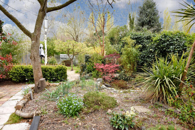 Garden - Secluded...