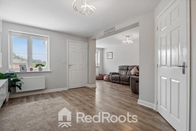 3 bed Semi-Detached for sale Image 5