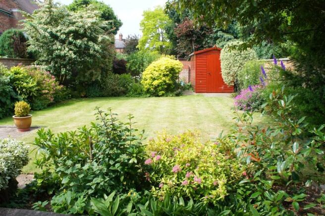 GARDEN