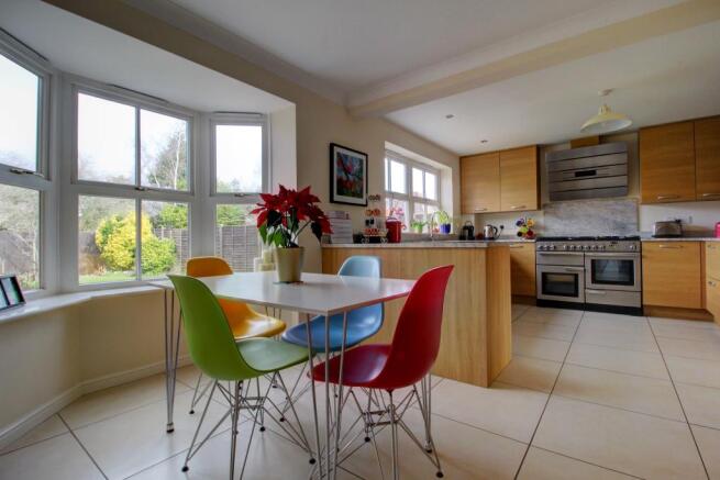 Superb Kitchen/Dining Room
