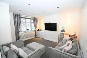 35, Dalton Drive, Manchester M27 8UD