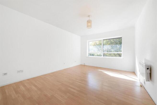 Berkeley Court-6.JPG