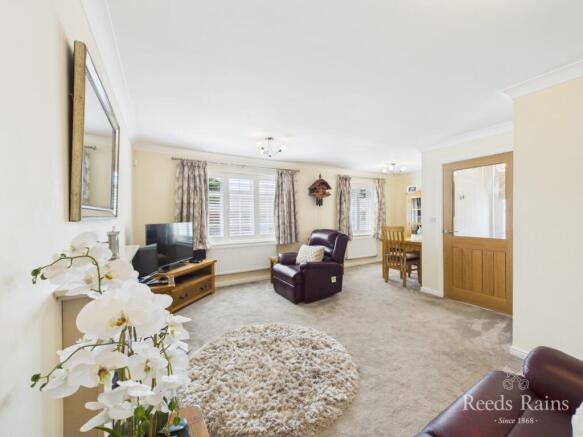 2 bed Bungalow for sale Image 10