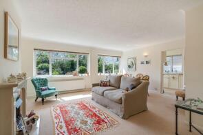 14, Castleton Close, Banstead SM7 2JN