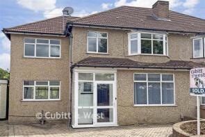 44, Curran Avenue, Wallington SM6 7JN