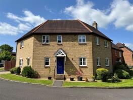 24, Hawthorn Avenue, Gillingham SP8 4ST