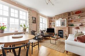 48, Carmichael Court, Grove Road, Barnes, London SW13 0HA