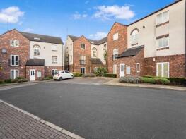 Flat 6, 4, Potternewton Mount, Miles Hill, Leeds LS7 2FJ