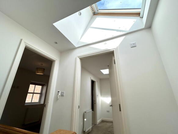 2 bed Mews for sale Image 5