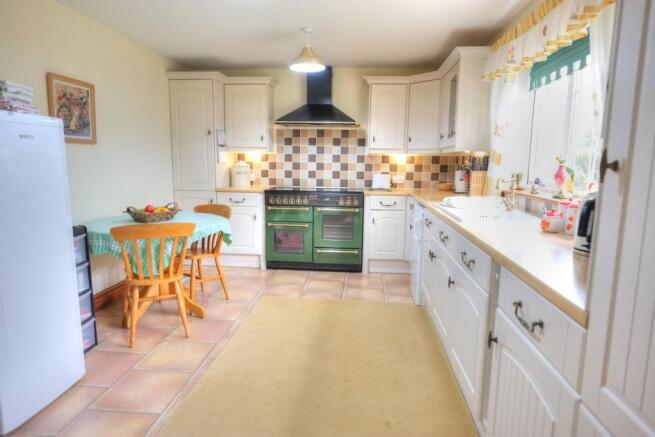 Kitchen/Breakfast
