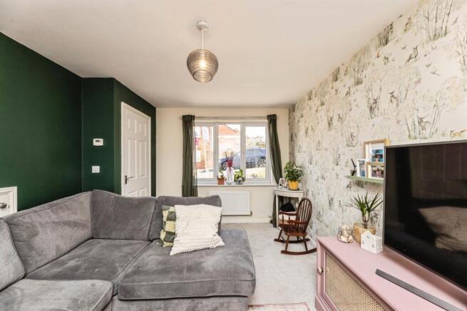 2 bed Semi-Detached for sale Image 9