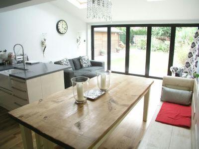 Living/Dining area