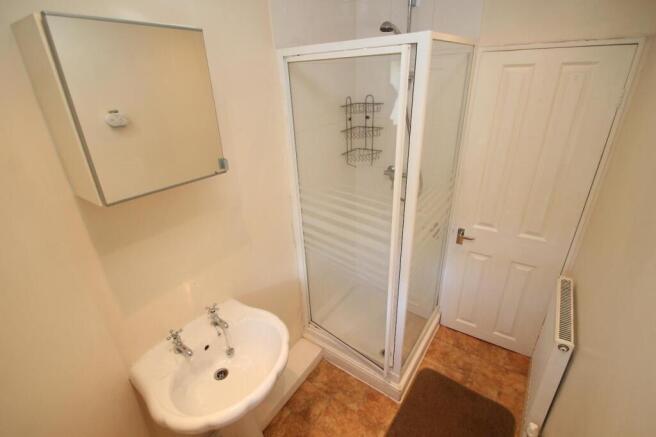 1 bed Flat for sale Image 6