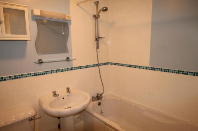 bathroom1
