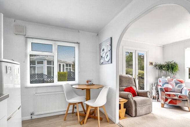 1 bed Detached for sale Image 6