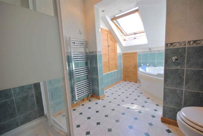 Photo 10