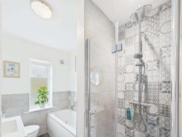 2 bed Town House for sale Image 10