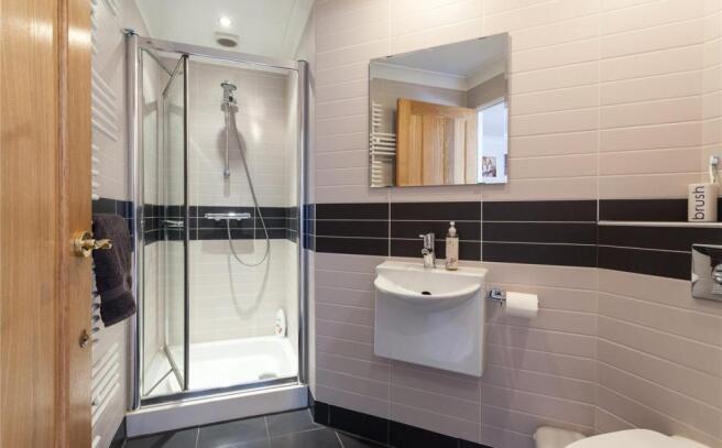 Family Shower Room