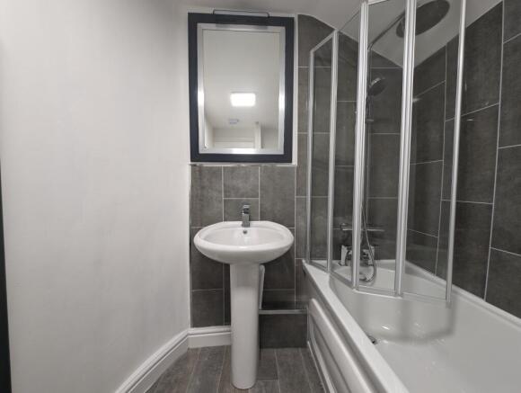 Upstairs bathroom