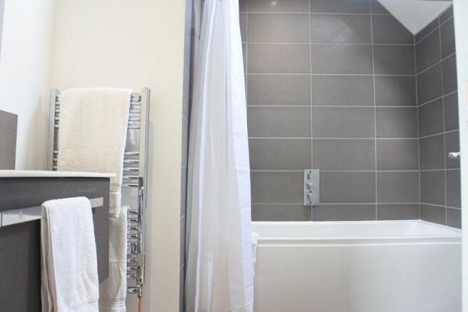 En-suite Bathroom