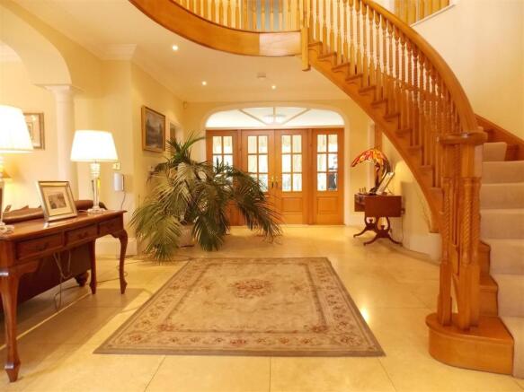 FANTASTIC STAIRCASE