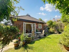 12 The Gatehouse, Grace Avenue, Radlett WD7 9DP
