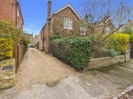 15a, Dorset Road, Windsor SL4 3BA