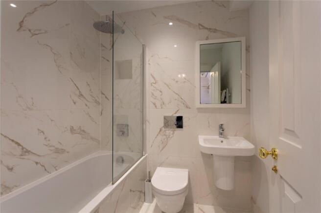 2 bed Apartment for sale Image 12