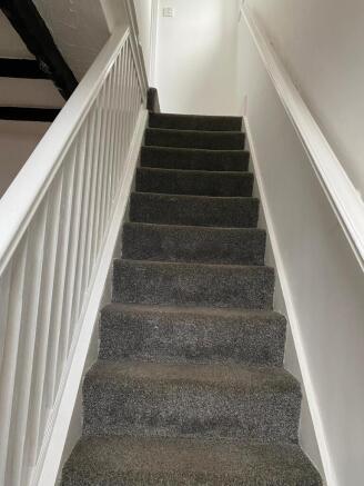 2 bed Semi-Detached to rent Image 5