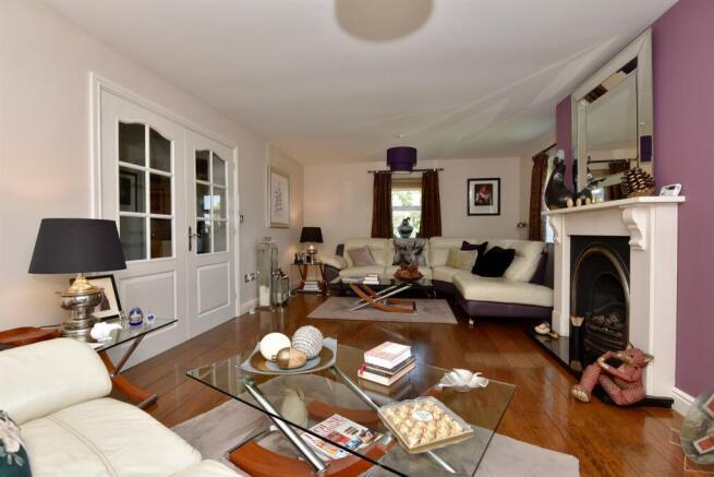 Lounge: