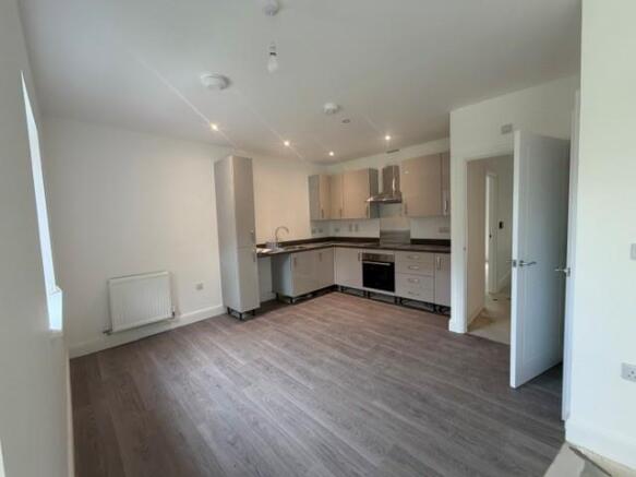Kitchen 3.jpg