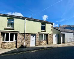 2, Rosewarne Road, Camborne TR14 8BB