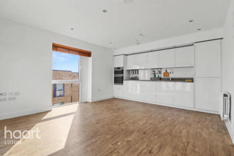 Stirling Drive, Luton