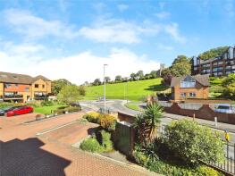 Flat 2, Chandlers Wharf, Esplanade, Rochester ME1 1EB