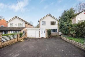 34, Loddon Bridge Road, Reading RG5 4AS