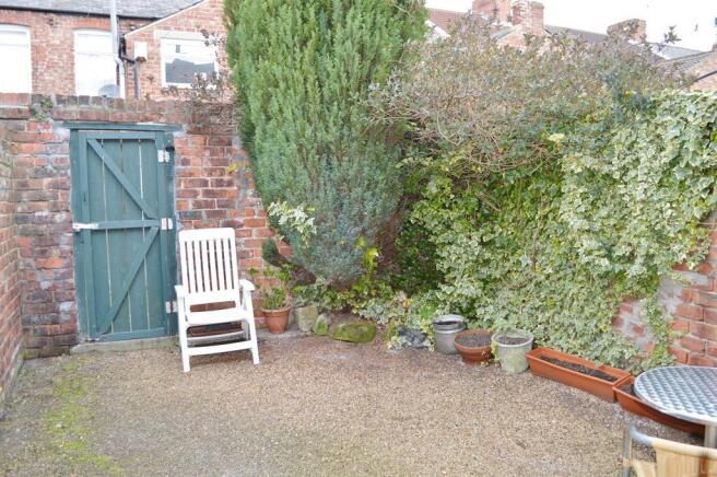 Yard to Rear