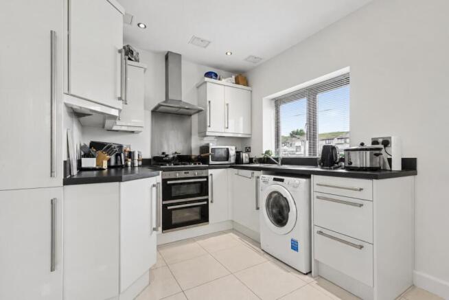 Kitchen 1_1.jpeg