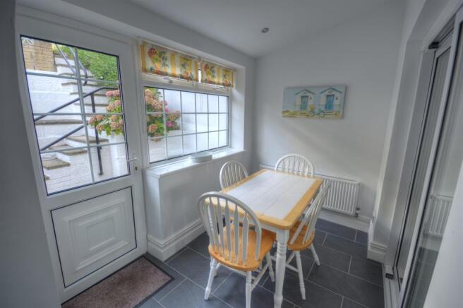 Breakfast Room