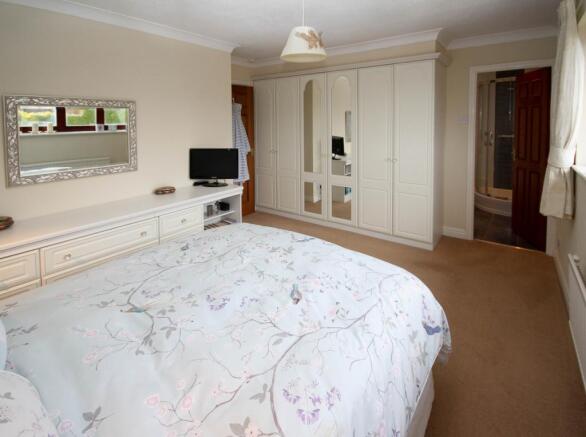 room image 2