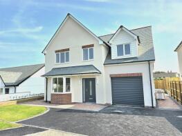 11, Long Park Drive, Bradworthy EX22 7FP