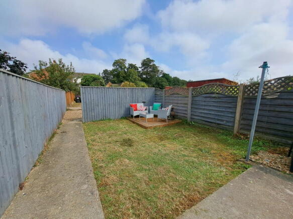 Photo 11