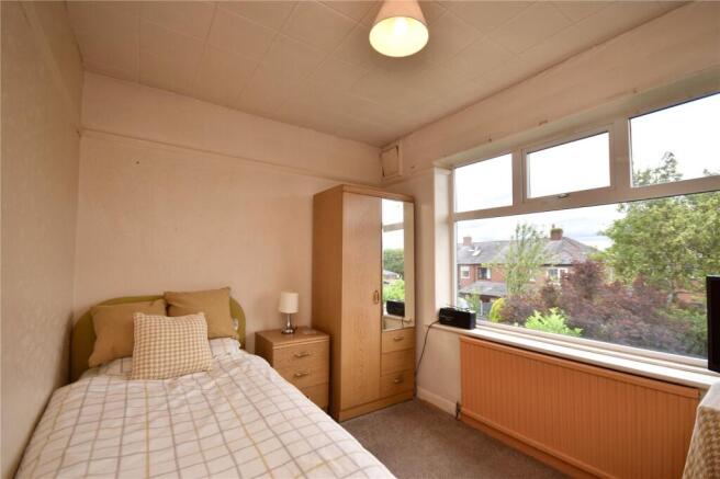 3 bed Semi-Detached for sale Image 8