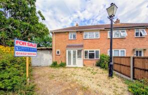 45, Bryerland Road, Witcombe, Gloucester GL3 4TA