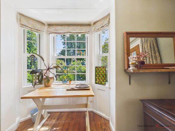 3 bed Semi-Detached for sale Image 7