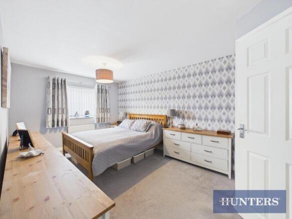 4 bed Detached for sale Image 11
