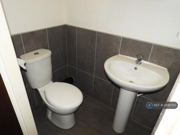 En-Suite Bathroom