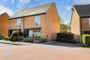 61, Fenton Way, Bolton BL3 3GN
