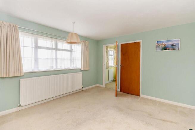 8698012-interior07-800.jpg